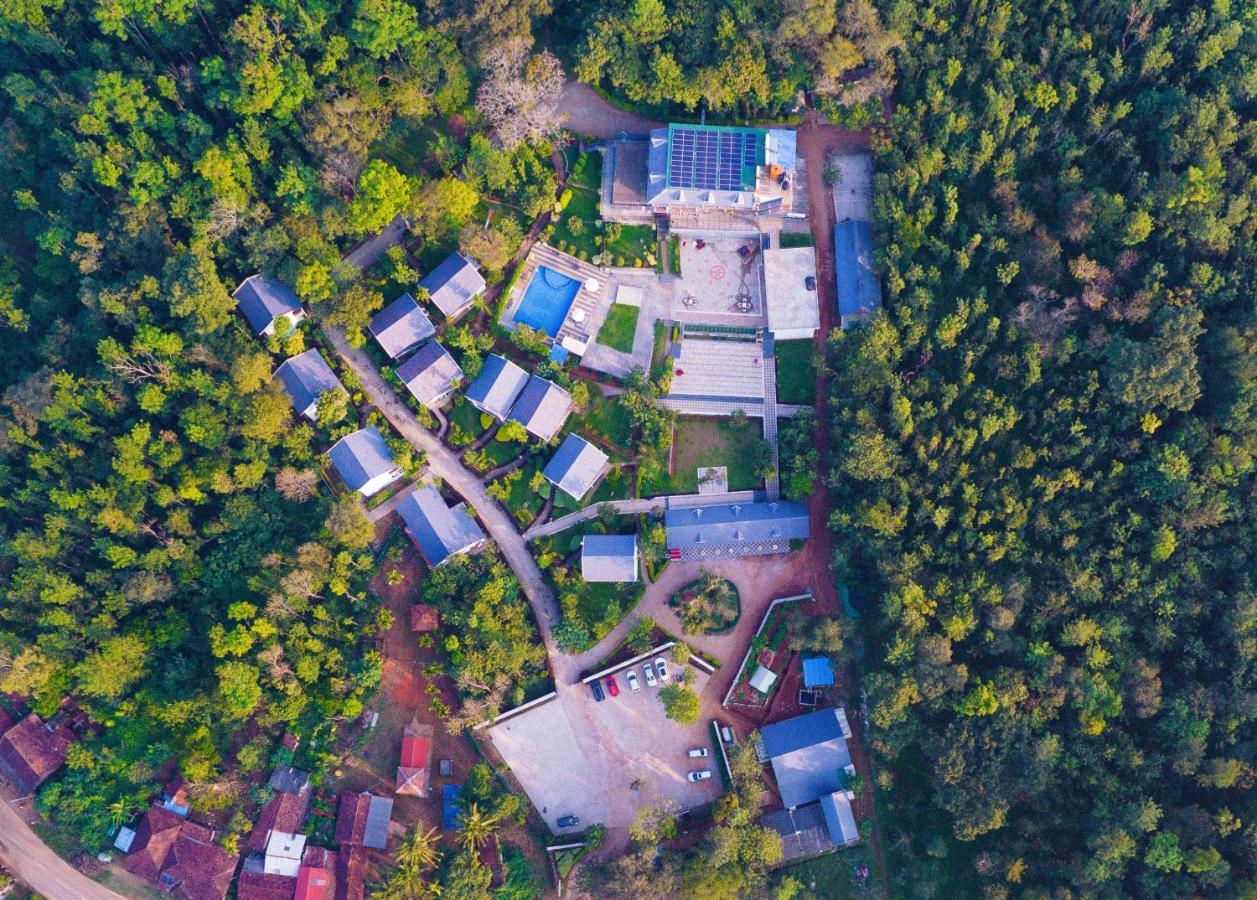 The Blossom Resort - Чикмагалур Экстерьер фото